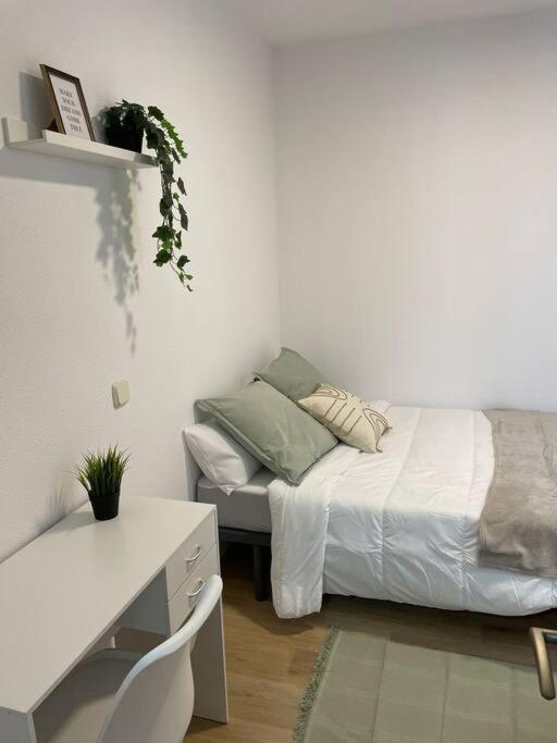 Juan Pantoja, Apartamento Para 2 En Metro Alvarado 马德里 外观 照片